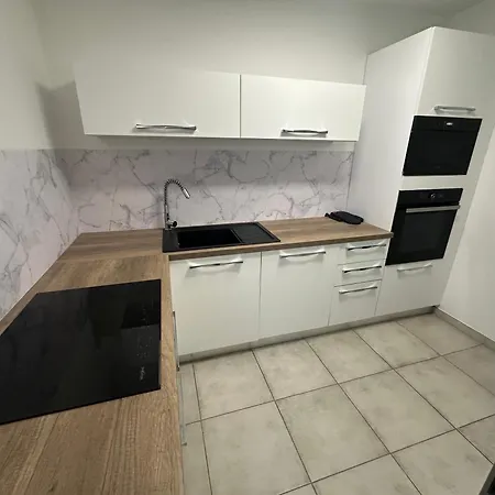 Moderne, Climatise Et Barbecue Prive * Chateau-Arnoux-Saint-Auban