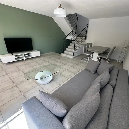 Moderne, Climatise Et Barbecue Prive Holiday home *